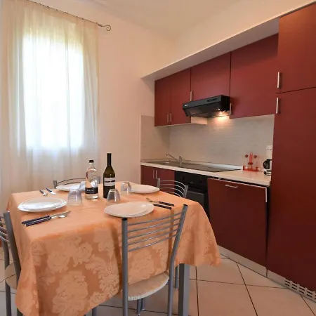 Locazione Turistica Airone Bianco Village-2 *